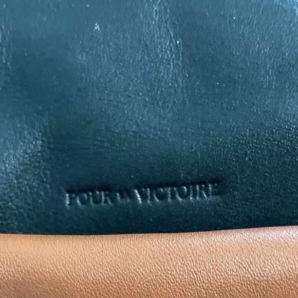 Pour La Victoire Brown & Black Leather Shoulder Bag Crossbody Gold Chain Strap - Picture 10 of 14